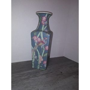 121/2" HFP Macau Chinoiserie Porcelain Vase